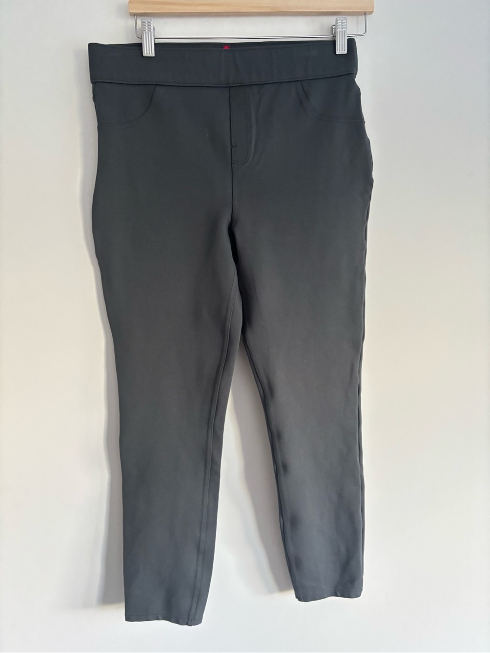 Spanx The Perfect Pant in the Ankle 4-Pocket Skinny style
